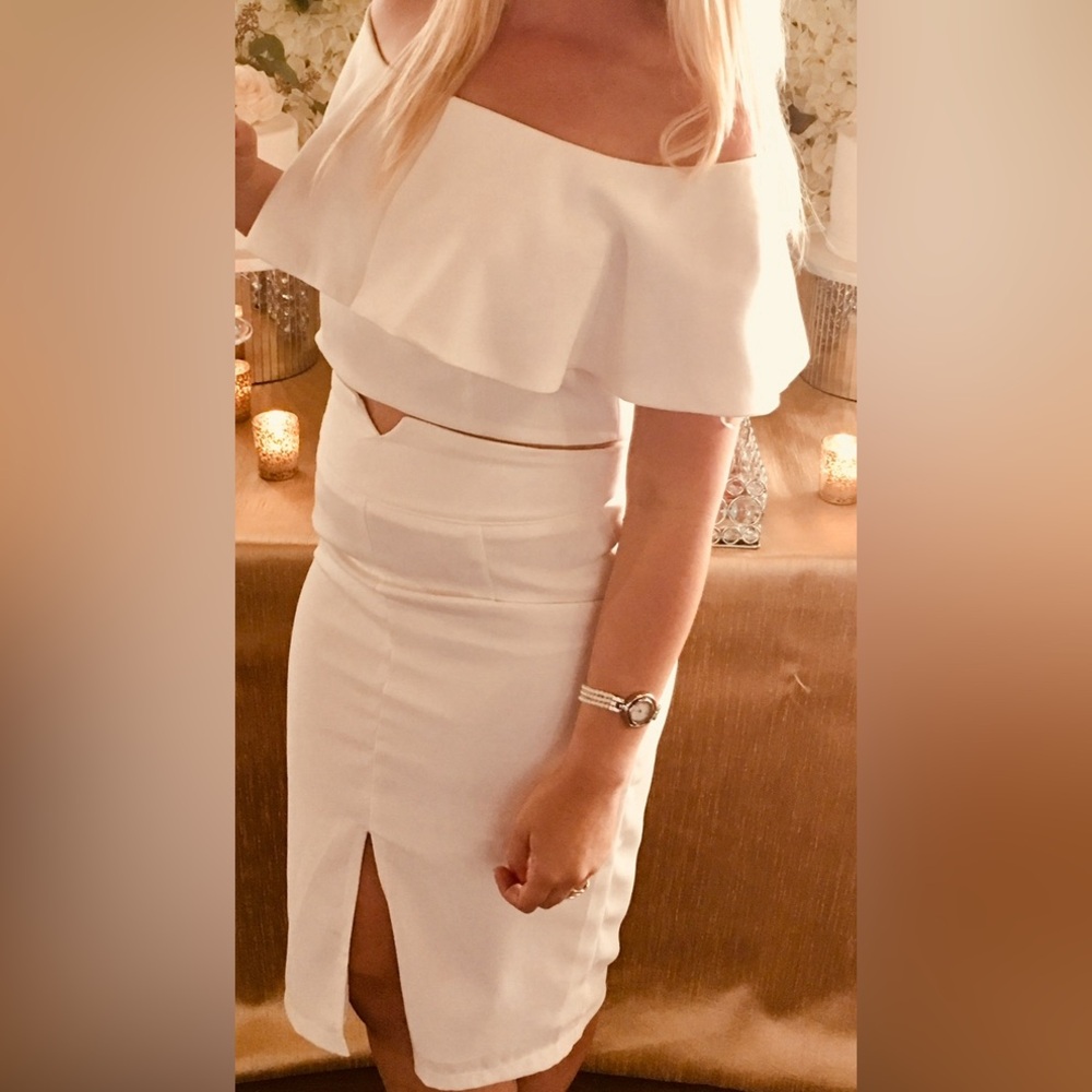 Elegant Off-Shoulder White Skirt Set